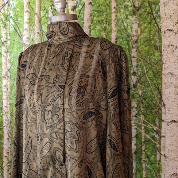 Vintage 1970s / 80s Sheer Pleated Paisley Bow Blouse - Picture 3 of 10